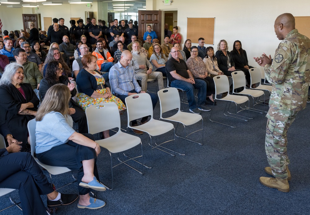 IMCOM commanding general visits Presidio of Monterey, engages workforce and tours key facilities