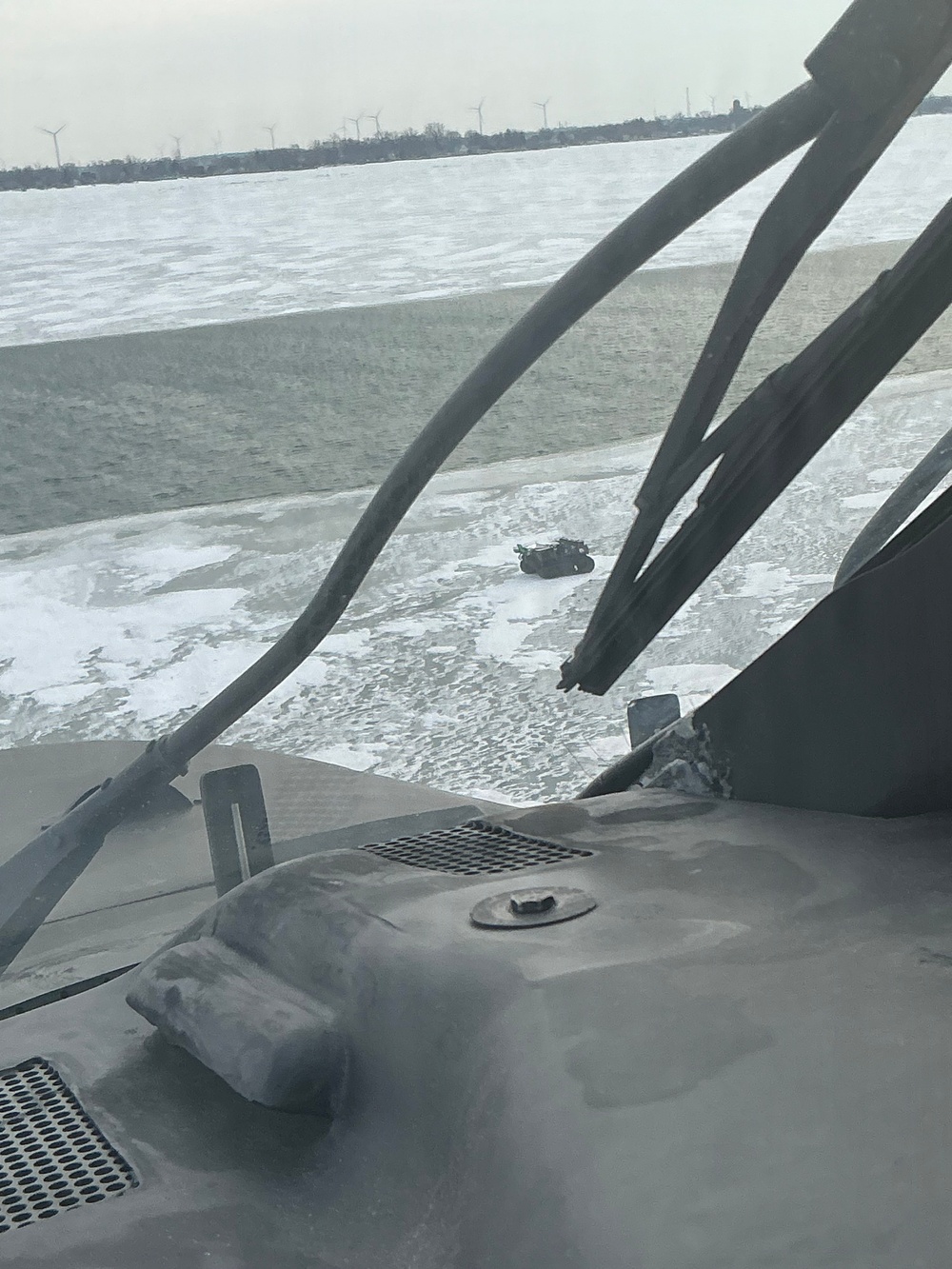 Coast Guard rescues 2 from ice floe on Lake St. Clair