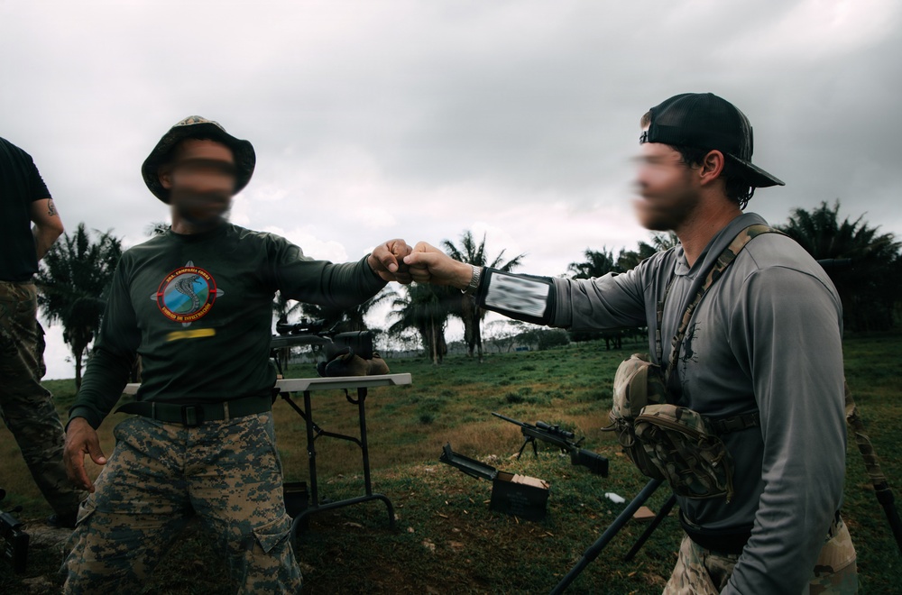 U.S. Army Green Berets Train with Panamanian Special Operations Forces