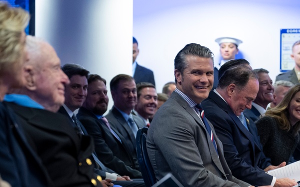 SW Hegseth Hosts MoH Recipient Capt. William's HoH Induction