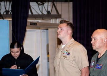 USS Ronald Reagan (CVN 76) Sailor receives Aviation Boatswain’s Mate of the Year Award