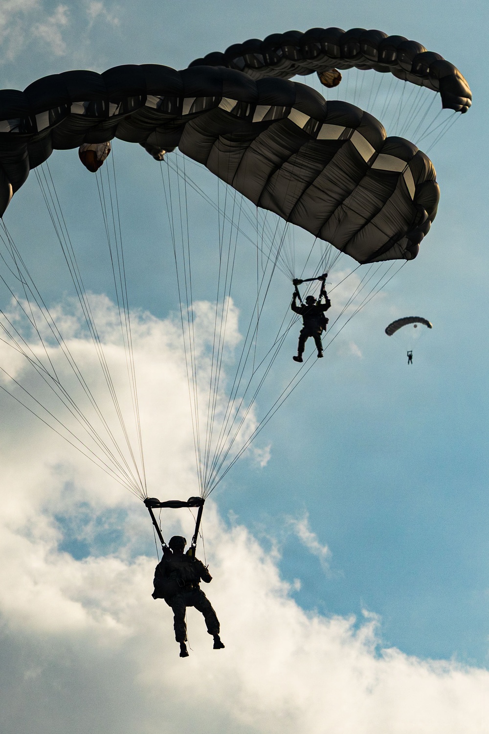 U.S. Army Rangers, Green Berets and U.S. Marines Conduct Joint Raid Exercise