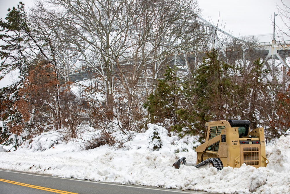Massachusetts Engineers Respond To Blizzard in Bourne