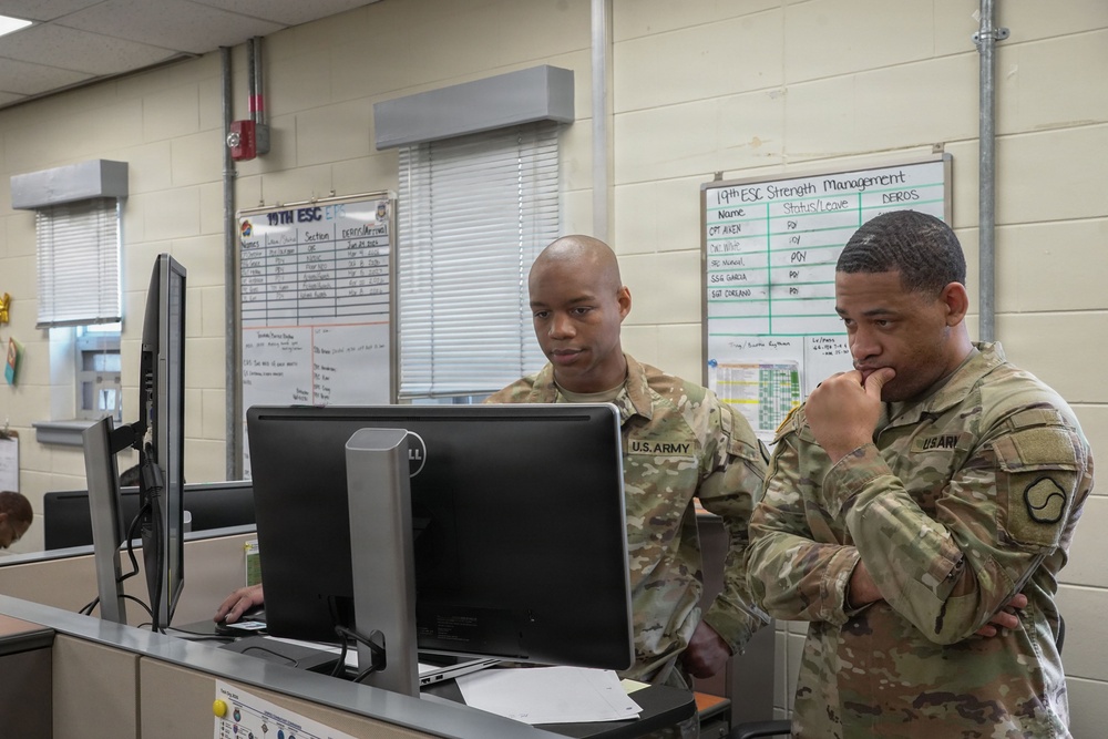 Human resources leaders coordinate personnel management efforts