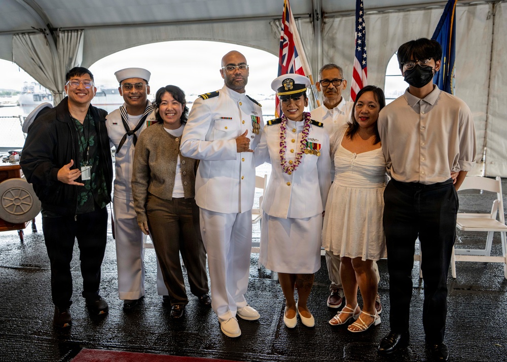 Trailblazing Navy Mustang Contributes Real-World Insights to NROTC Program