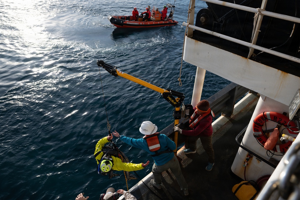 AE26: Ship-to-Shore Patient Transfer Drill
