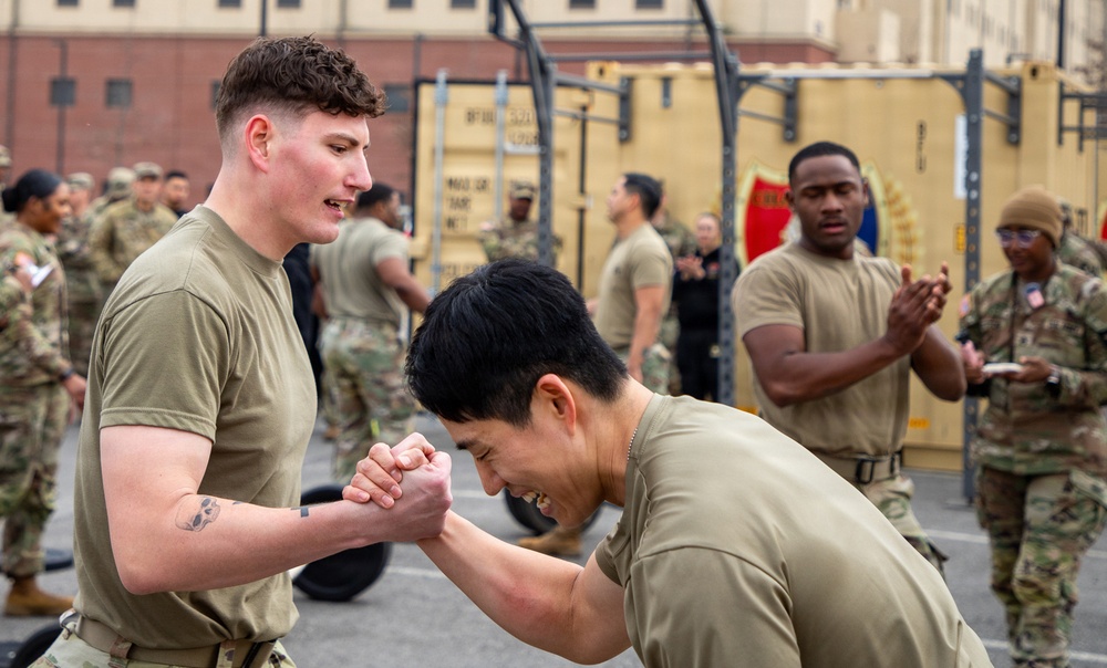 Champion Brigade Teams Compete at DSTB SFRG Weightlifting Competition