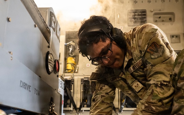 Mobility Airmen enable redeployment operations in Puerto Rico