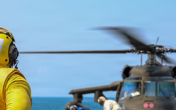 16th Combat Aviation Brigade conducts Flight Ops Aboard Ashland