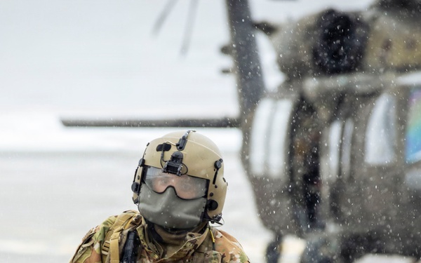 3rd Combat Aviation Brigade conducts radar range with Spanish Army