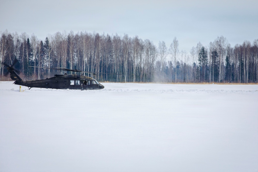 3rd Combat Aviation Brigade conducts radar range with Spanish Army
