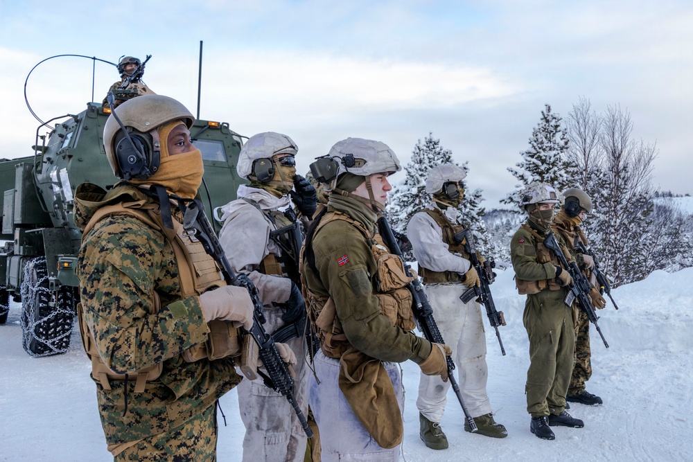 CORE 26 | U.S. Marine Corps HIMARS train with Norwegian Armed Forces