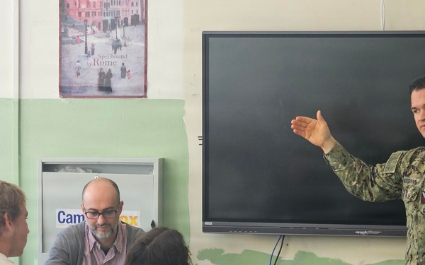 NSA Naples, Italian High School Students Partner in Cultural Exchange