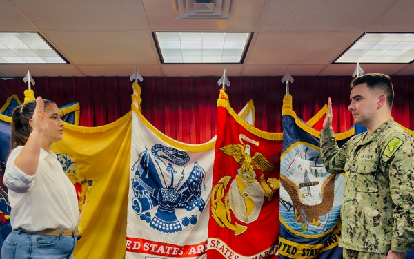 Fort Dix MEPS Lead HRA Answers the Same Call She Helps Others Answer Every Day