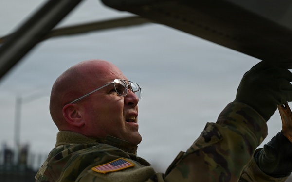 DCNG conducts rare helicopter landing