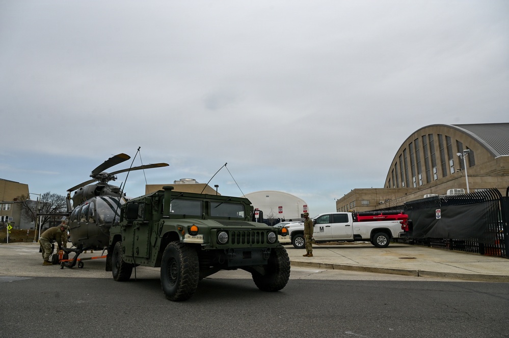 DCNG conducts rare helicopter landing