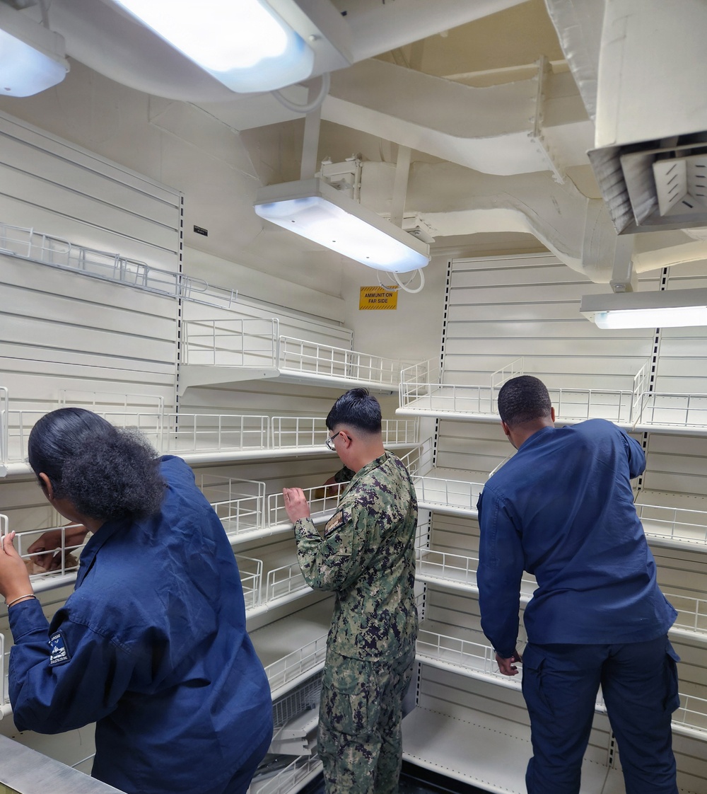 Master Chief Atini Ransaw conducts tier 3 training event on USS Ted Stevens