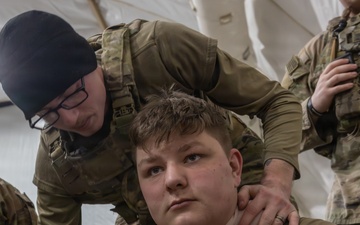 3-8 practice medical techniques during a Combat Lifesaver course