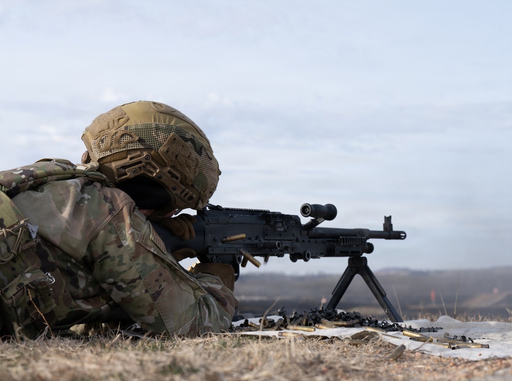 22nd Security Forces Squadron Airmen earn M240 and M249 qualifications
