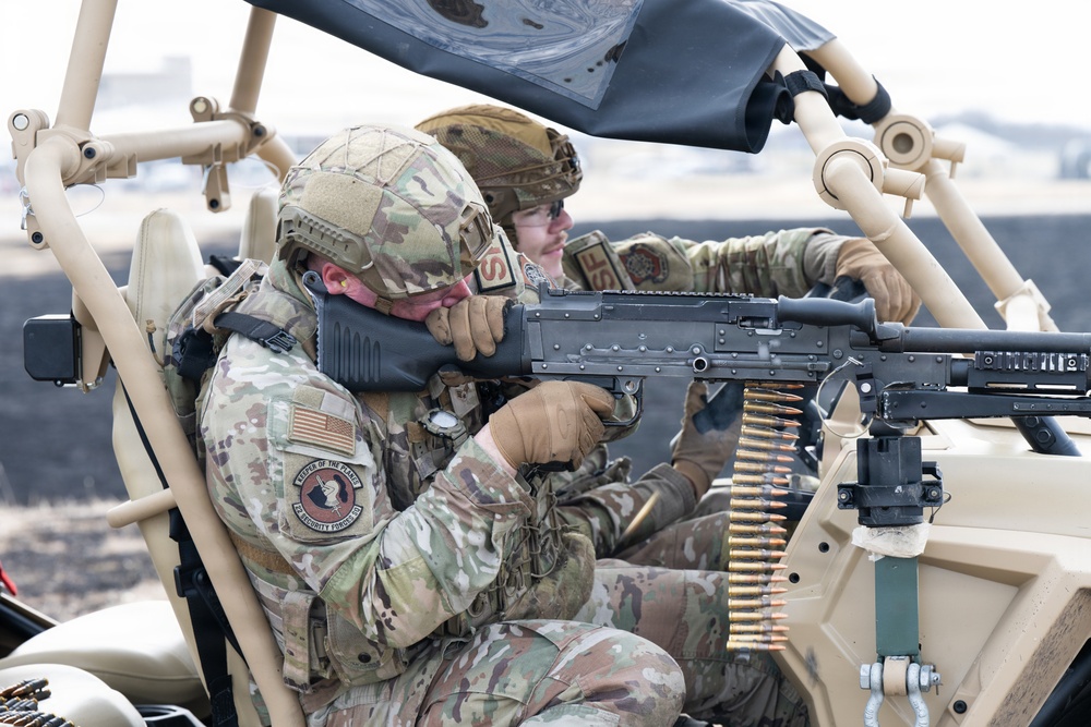 22nd Security Forces Squadron Airmen earn M240 and M249 qualifications