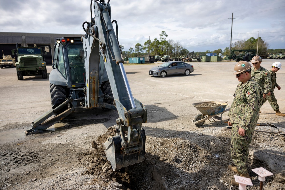 NMCB 133 Builds Storage Facility