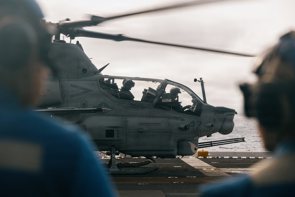 11th MEU Marines, Sailors Conduct Flight Deck Operations Aboard USS Boxer