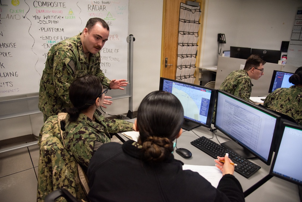 Surface Warfare Engineering Schools Command (SWESC) Great Lakes Instructors Train Next Generation of U.S. Navy Quartermasters