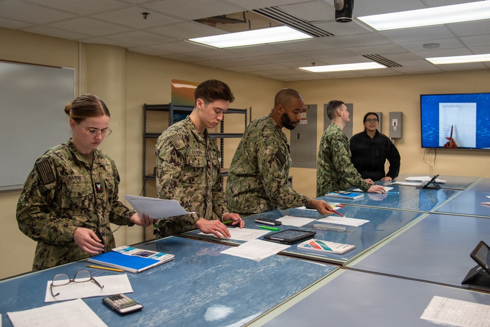 Surface Warfare Engineering Schools Command (SWESC) Great Lakes Instructors Train Next Generation of U.S. Navy Quartermasters