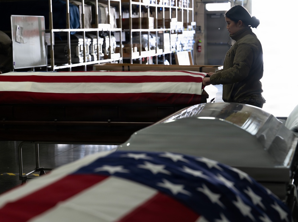 Unlicensed support technician training at AFMAO