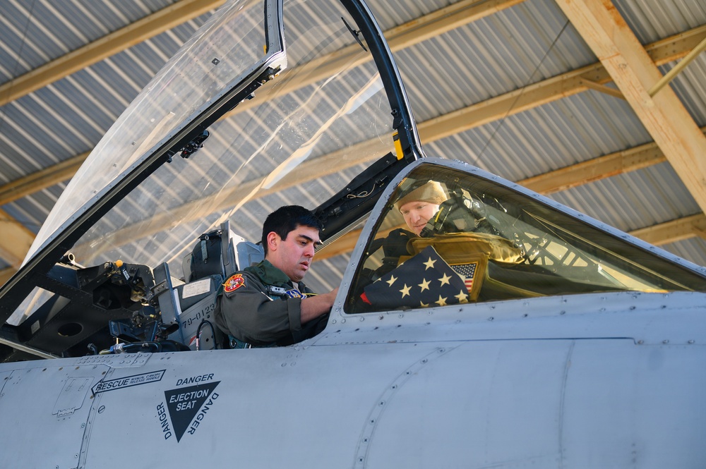 442d Fighter Wing divests A-10 Thunderbolt II attack aircraft