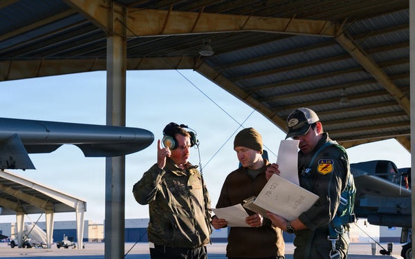 442d Fighter Wing divests A-10 Thunderbolt II attack aircraft