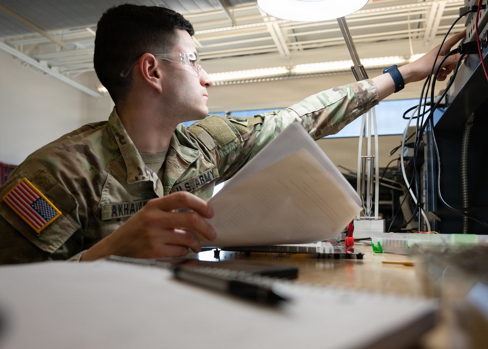 Fort Leonard Wood generates U.S. Army, Navy prime power production experts