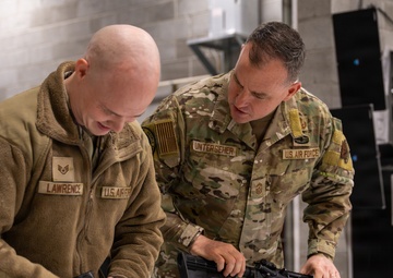 CMSgt Unterseher visits Mountain Home AFB
