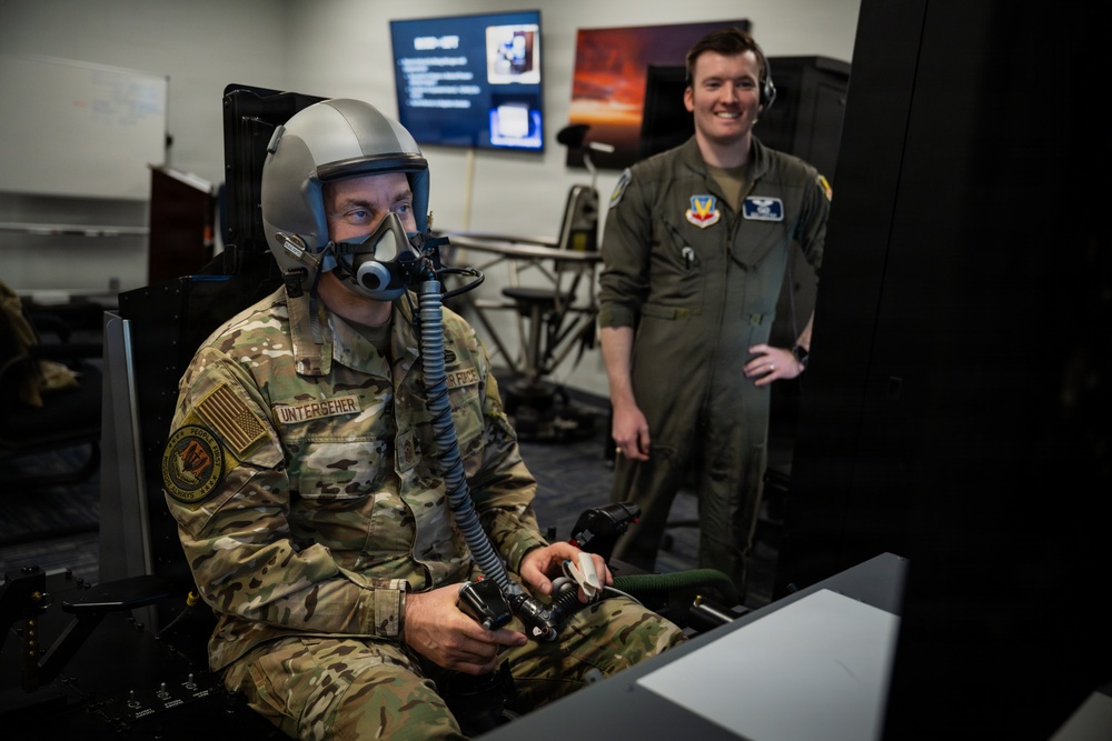 CMSgt Unterseher visits Mountain Home AFB