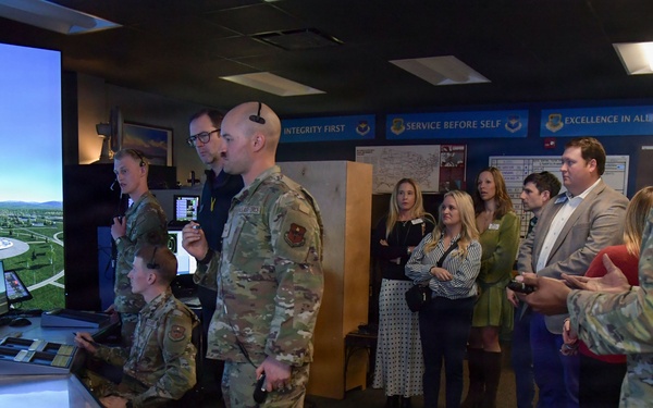 Leadership Gulf Coast members explore Air Force opportunities