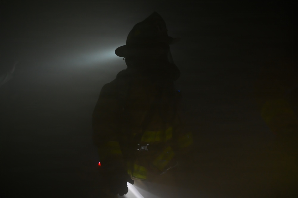 105th Fire Department participates in smoke training