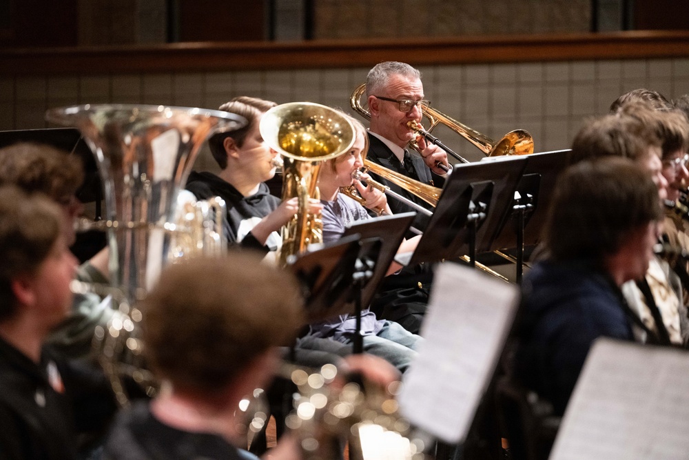 Navy Band members visit band students in Rome, New York