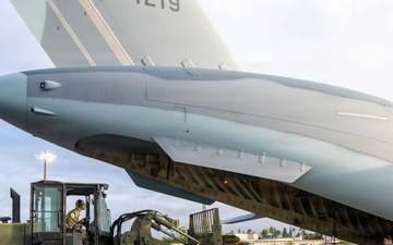 JASDF, 15 WG perform combined airdrops