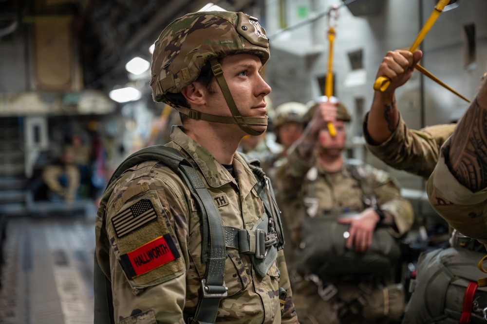 Altus AFB Supports Ranger Jumpmaster Training with C-17 Airlift