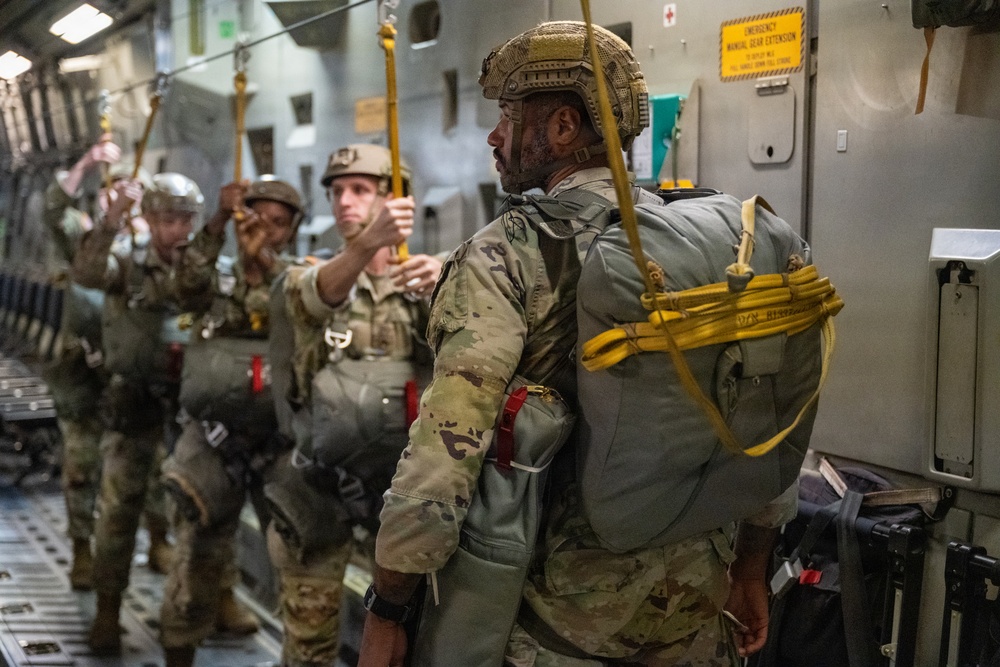 Altus AFB Supports Ranger Jumpmaster Training with C-17 Airlift