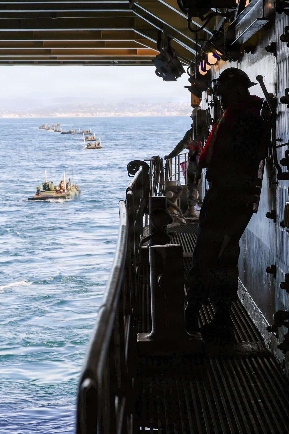 Comstock and 11th MEU ACV Operations