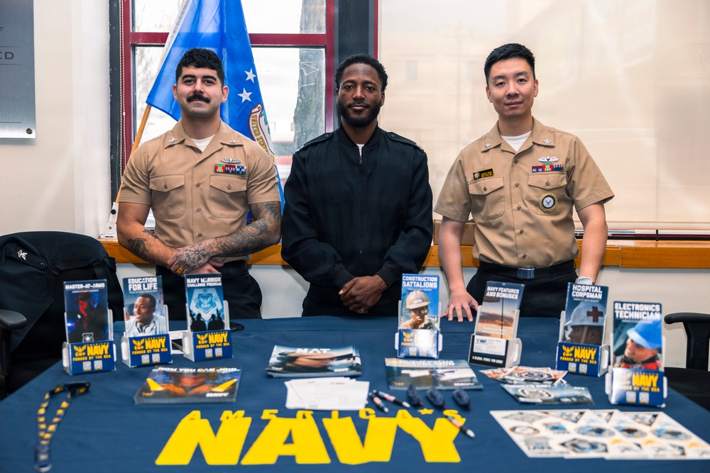 NRS North Hills Recruiters participate in Phase 4 Career &amp; Resource Fair