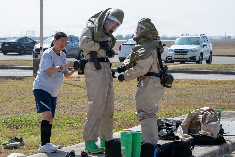 Decontamination training builds readiness