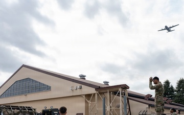 Yokota Airman train on 25K Halverson to strengthen cargo readiness