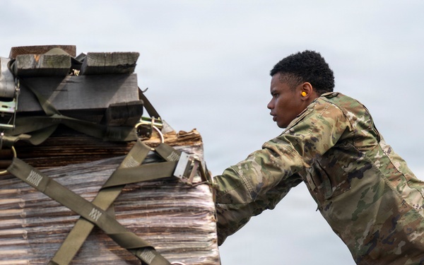 Yokota Airman train on 25K Halverson to strengthen cargo readiness