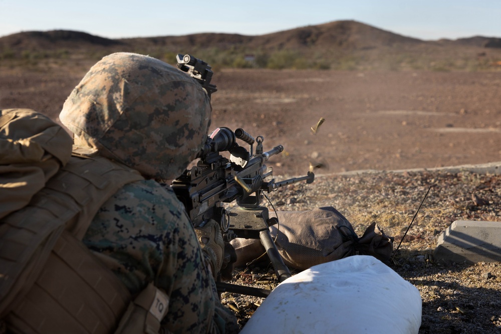 Marines With MWSS-371 Engineer Company Conduct Weapons Field Exercise