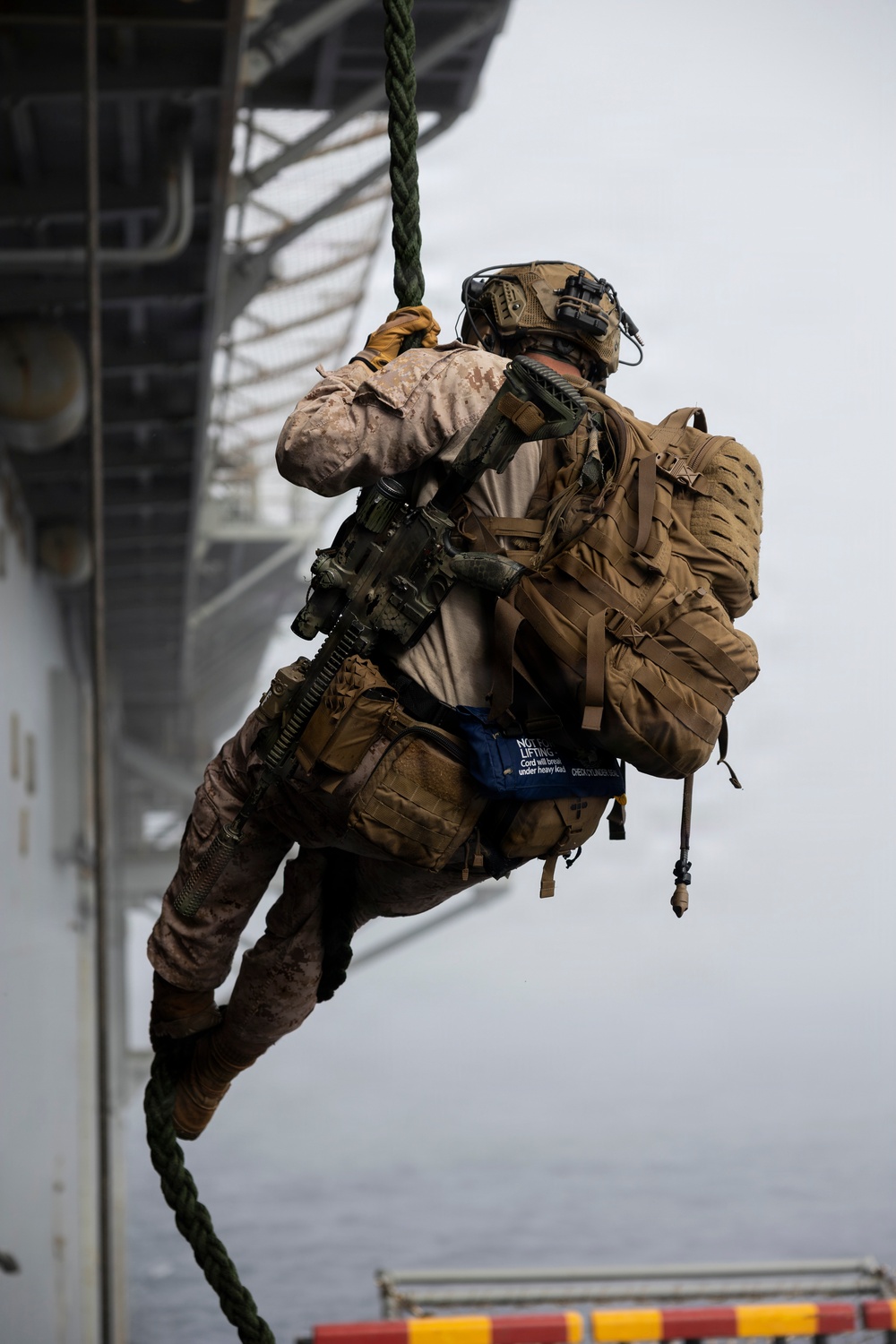 DVIDS - Images - 11th MEU Marines, Sailors Conduct Fast-Rope Training ...