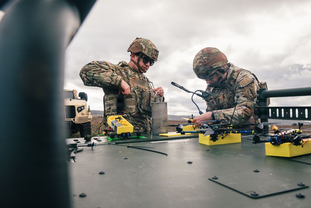 1st Special Forces Group (Airborne) Soldiers conduct drone training