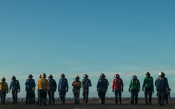 11th MEU Marines, Sailors Conduct Flight Operations Aboard USS Boxer