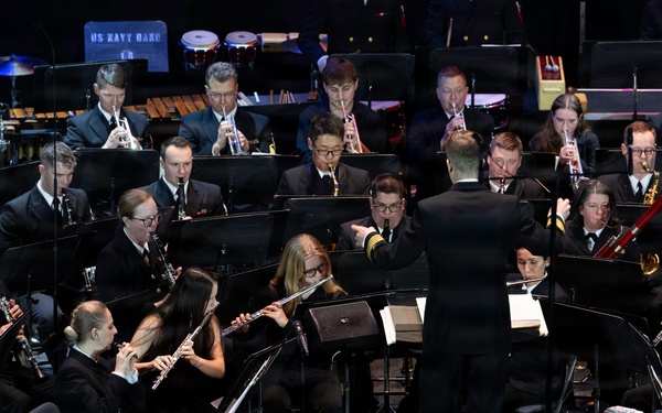 Navy Band performs in Rome, New York
